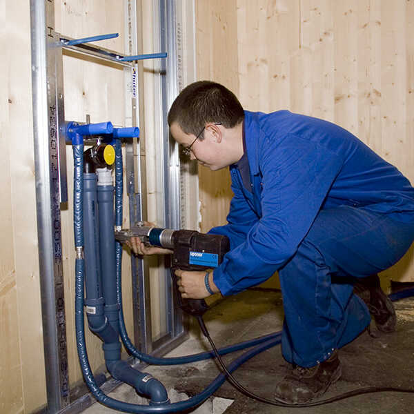 ams_installationsgebaeudetechnik_8