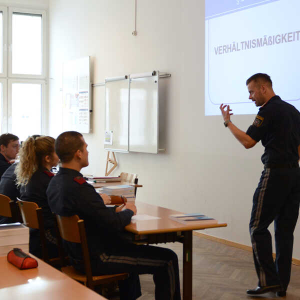 Polizistin_8