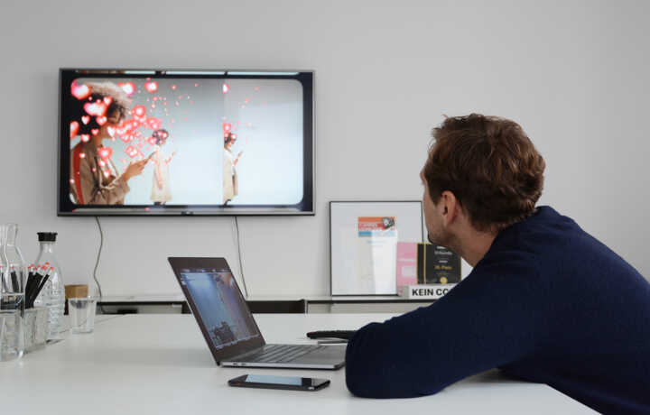Creative Director_7